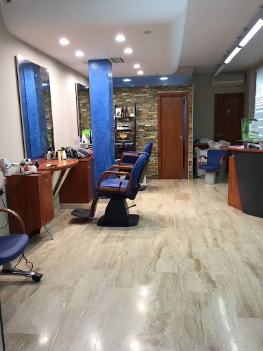 Labarberia 38 en Camas