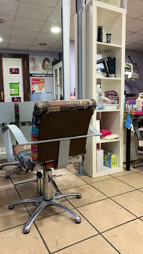 PELUQUERIA YOU.HAIR-STYLE en Navalcarnero