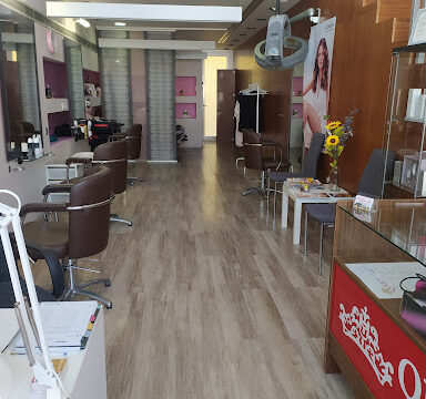 Peluquería y Estética Queen – Benijófar