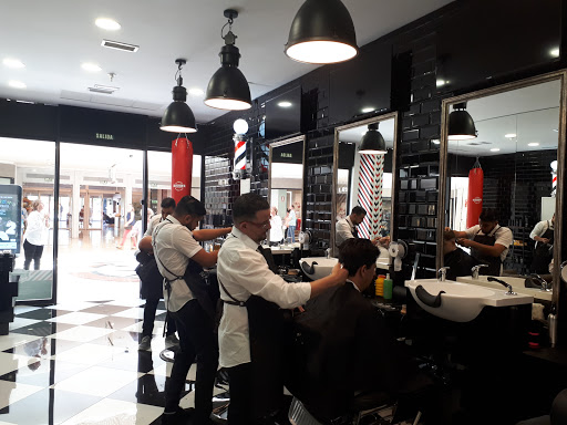 MACHO Sports Barbershop en Fuenlabrada