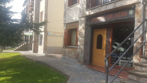 Peluquería Estilistas Edelweiss en Sallent de Gállego