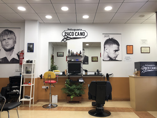 Peluquería de Caballero Paco Cano en Bollullos de la Mitación