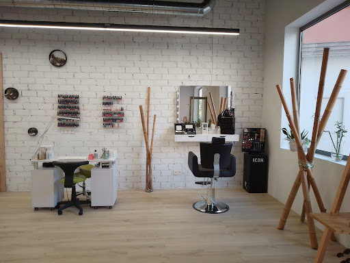 Bambú Salón de peiteado e estética en Sanxenxo