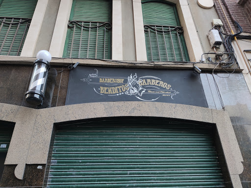 Benditos barberos en Elda