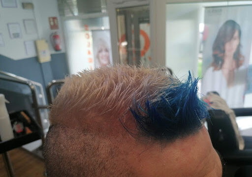 Peluquería Barbería Nous Aires – Germans Sàbat