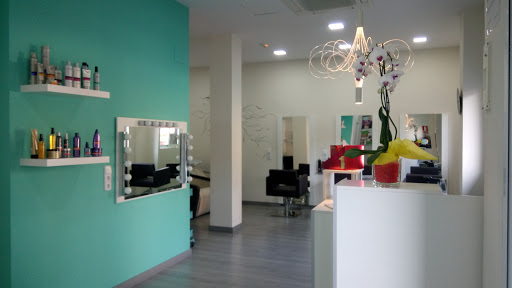 Un Sueño peluquería y centro de estética en Fuenlabrada