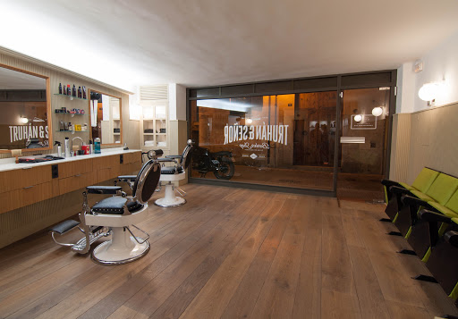 Truhán & Señor / Barber Shop en Palma