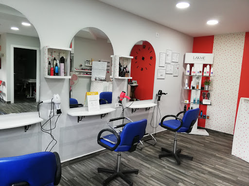 Salón de Peluquería MAROY en Camargo