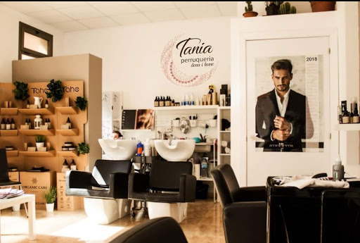 Tania Perruqueria dona i home – Sueca