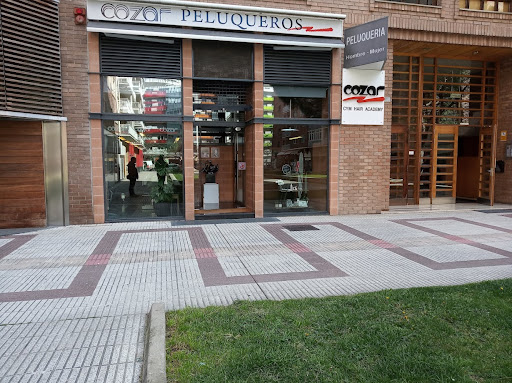 Cozar García Peluqueros en Pamplona