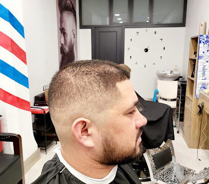 Street Barber Shop Wari ile-apaindegia – Donostia-San Sebastian