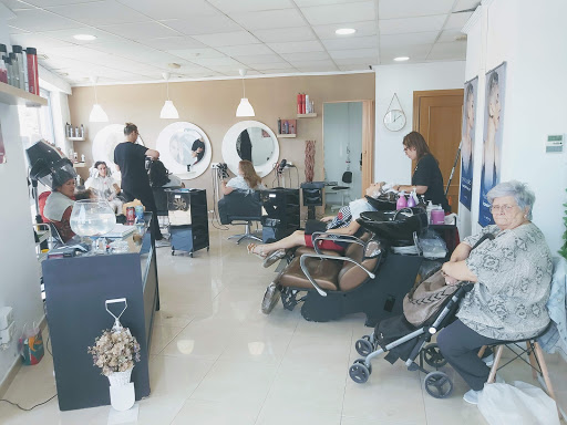 Carmelo Estilistas en Orihuela