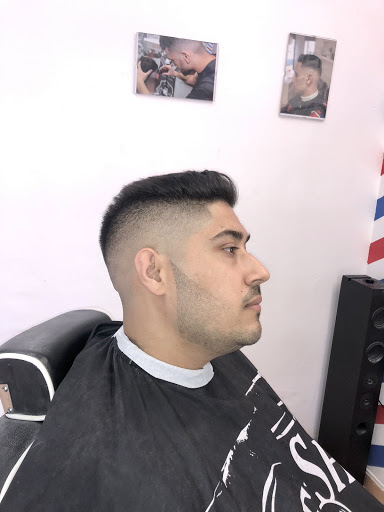La barbería de Maruan en Almería