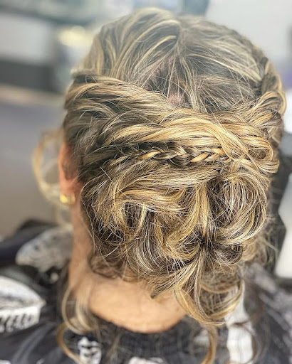 MC Estilistas Peluquería y Estética en Colmenar de Oreja