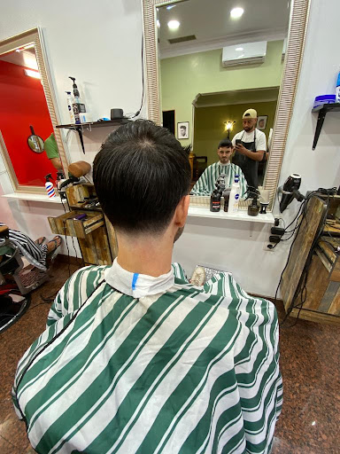 Hamid barber shop en Bilbao