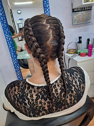 Peluqueria Y Estetica valencia en Arroyo de la Encomienda