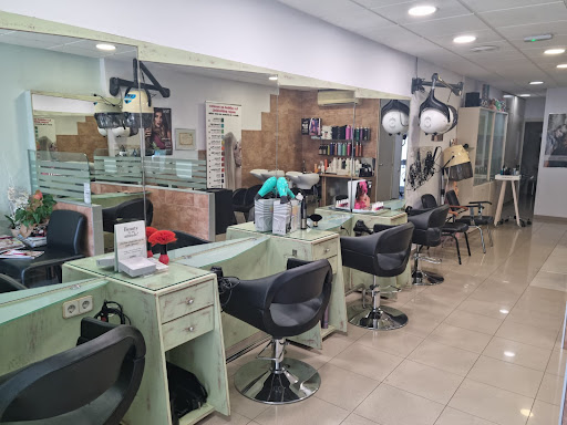 Doina | peluqueria en vilanova y la geltru en Vilanova i la Geltrú