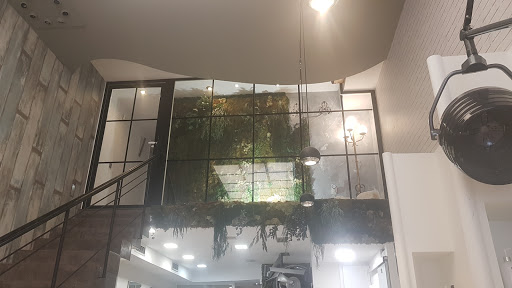 Peluqueria Atrezzo en Zaragoza