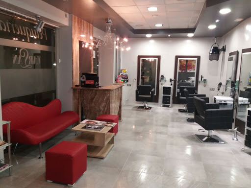 Peluquería CarLan en Albolote
