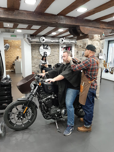 Zhoe Estilistas en Pamplona