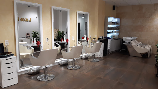 Luxe Beauty -PELUQUERIA Y ESTETICA en Salamanca