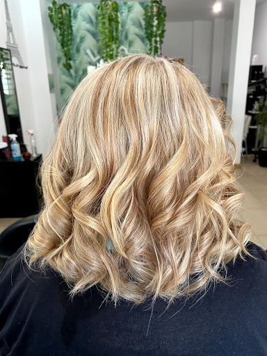 Peluqueria La Bela Cris en Paracuellos de Jarama