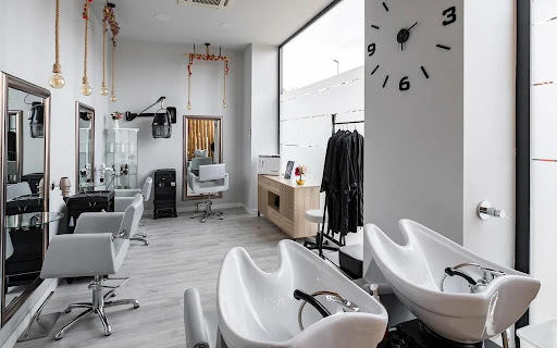 DEISDA salón de belleza unisex – Lardero