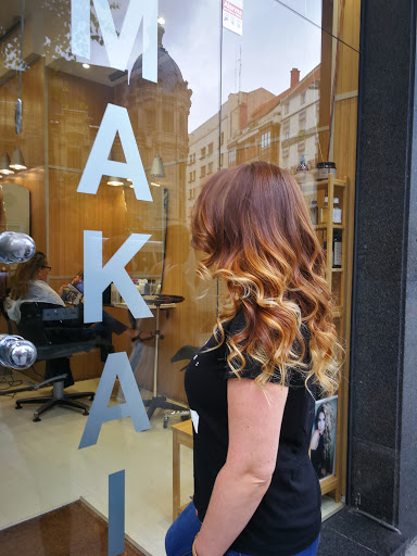 PELUQUERÍA MAKAI BILBAO en Bilbao