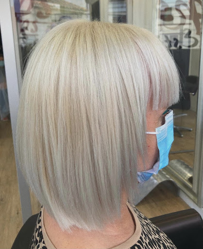 Clips Estilista en Sant Antoni de Vilamajor