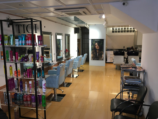 Jordi Joan perruquers en Cervelló