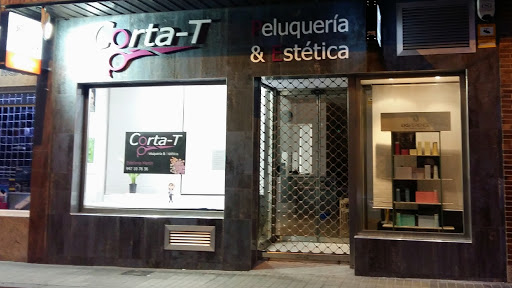 Corta-T Peluquería y Estética unisex en Aranda de Duero