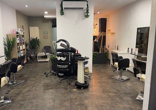 SALÓ DE PERRUQUERIA DAMIÀ RAMOS – Calella