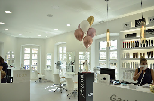 Peluqueria Y Estetica Gaudi SL en Almería