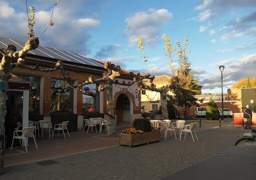 Bar La Vieja Escuela – Husillos