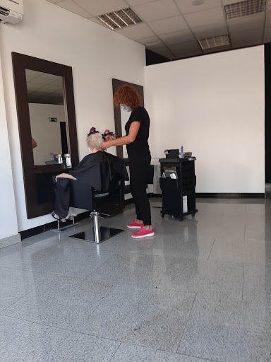 Peluquería Pelusas en San Martín de Valdeiglesias