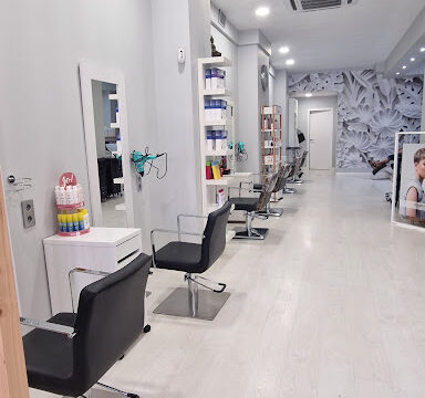 Laura Guirado Peluquería y Estética – Almería