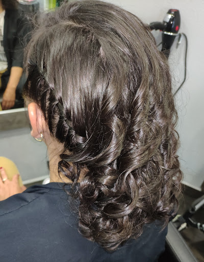 Nekabi Peluquería Unisex en Bilbao