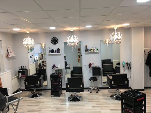 Peluqueria iyer en Jaca