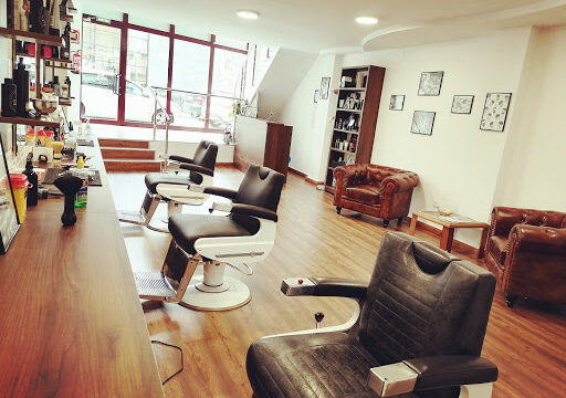 Barberia Clásica Banches Barber Shop – Mollerussa