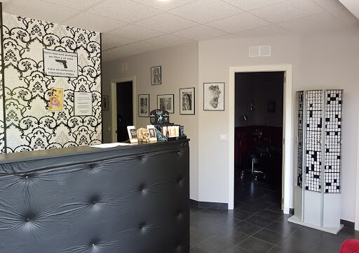 13 Ovejas Negras Tattoo & Piercing – Madrid