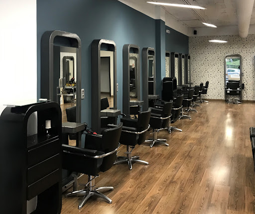 NUX PELUQUERIAS en Albacete