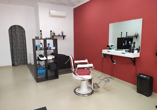 Peluqueria masculina y Barberia león – Huéscar