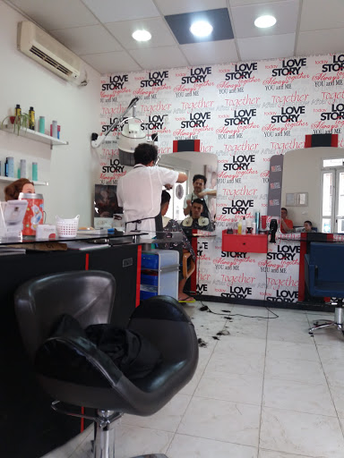 Peluquería Hércules Moreno en Piedrabuena