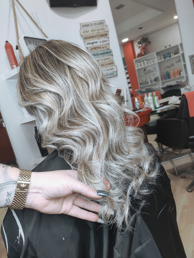 Diamond estilistas peluqueria en León