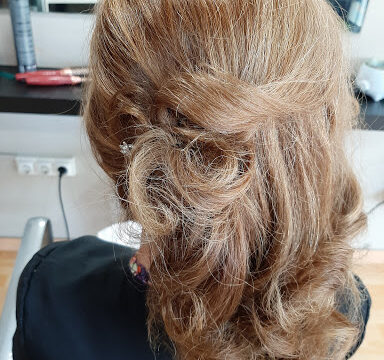 Beni Barberia Peluqueria – Carballo