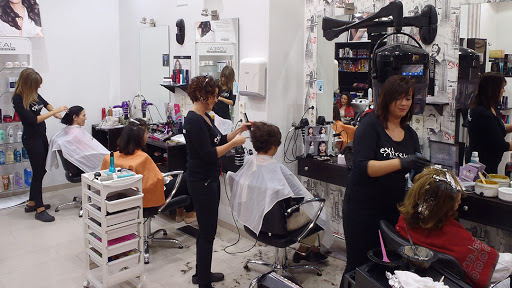 Extrem peluquería y estética en Jaén