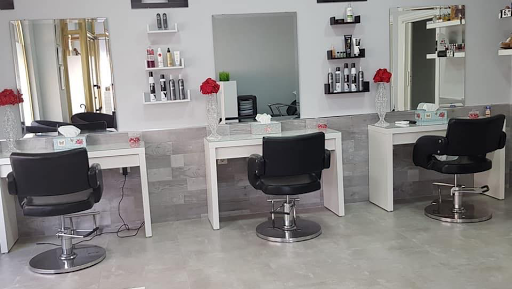 Peluquería Yolanda Iniesta Fuxion en Andújar