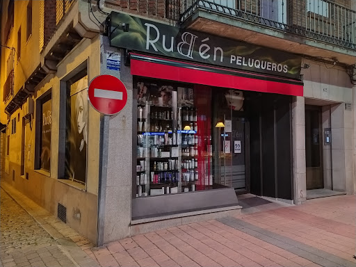 Rubén Peluqueros en Segovia
