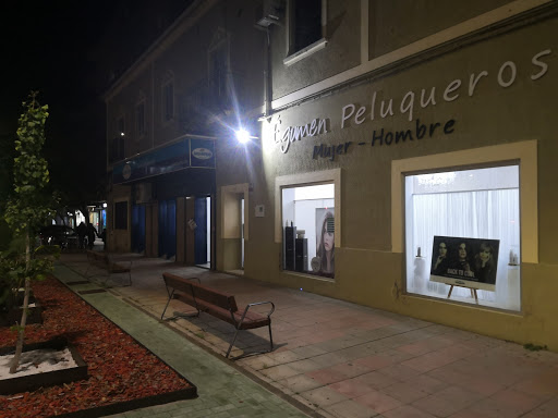 Egumen Peluqueros en Coria