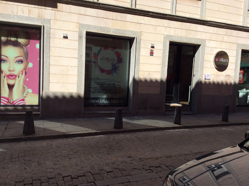 UñaSara en Ávila‎